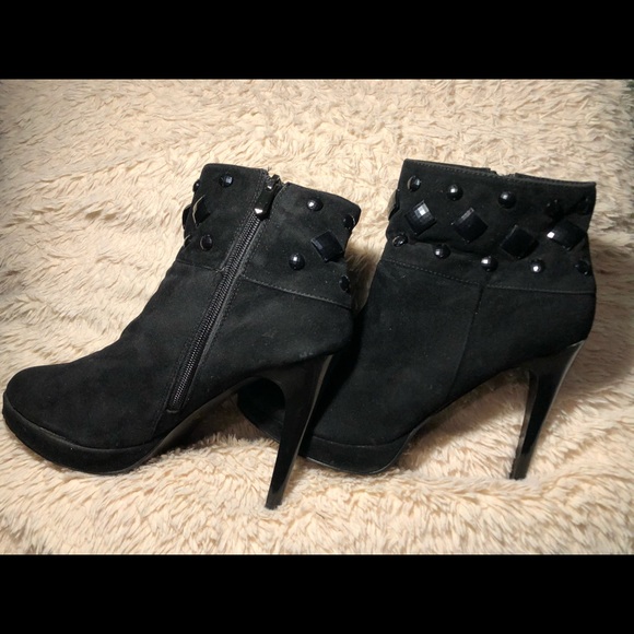 Black stiletto heels (ankle boots) - Picture 2 of 6